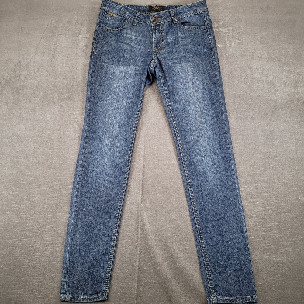 Rocawear Hannah Skinny Jeans Blue Wash Sz 9 Studded Back Pockets Size 31x32
